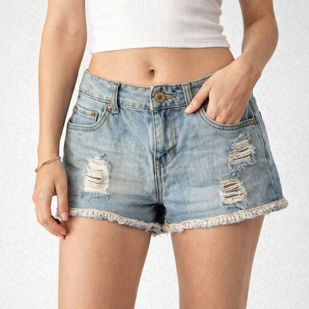 Bullhead Low Rise Denim Shorts Sz 7